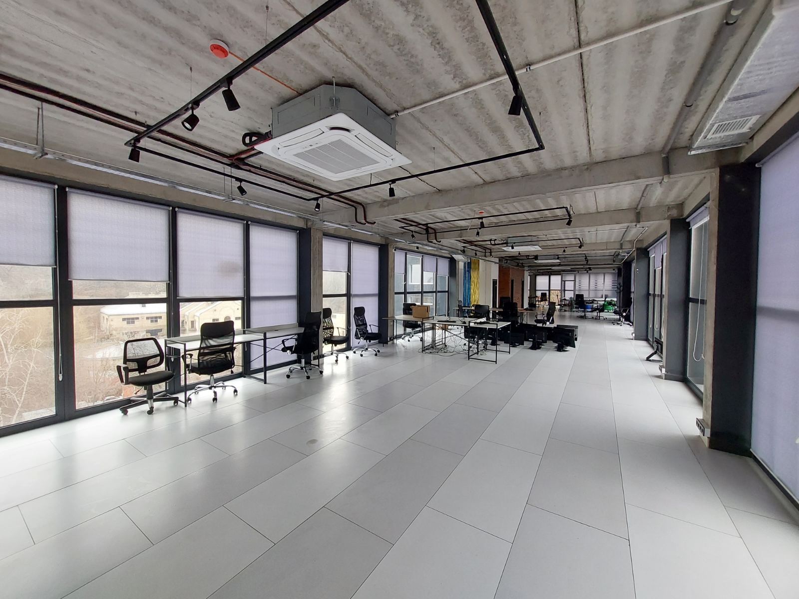 Продажа бизнес-центра 2700 м², Нижнеюрковская ул.