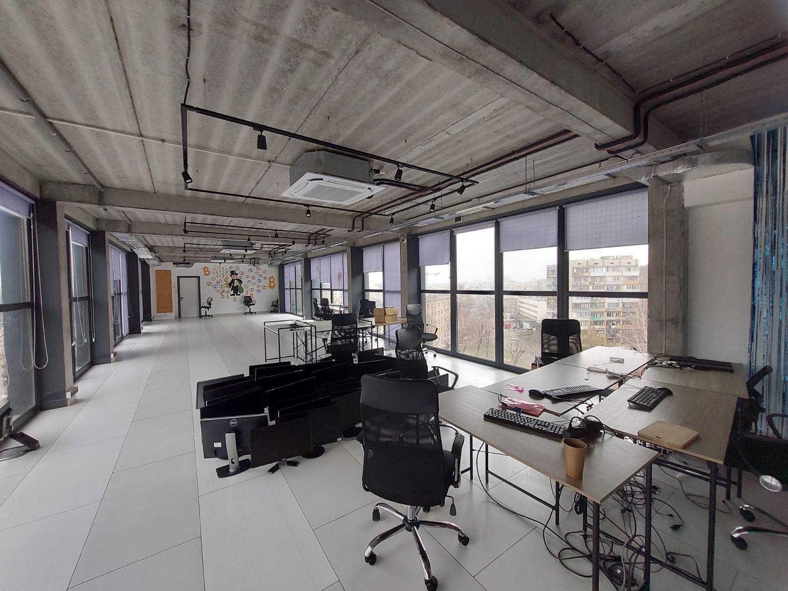 Продажа бизнес-центра 2700 м², Нижнеюрковская ул.