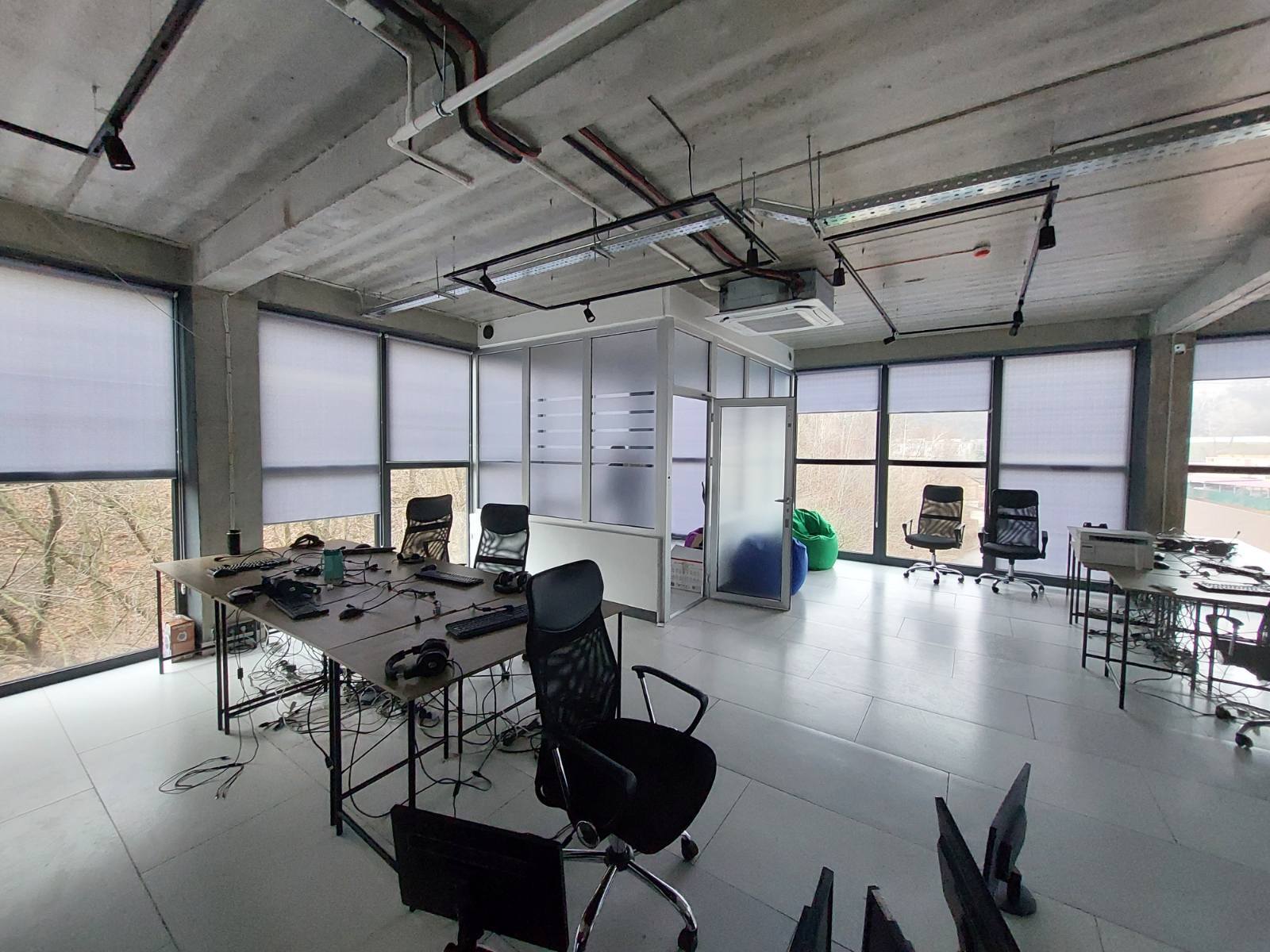 Продажа бизнес-центра 2700 м², Нижнеюрковская ул.