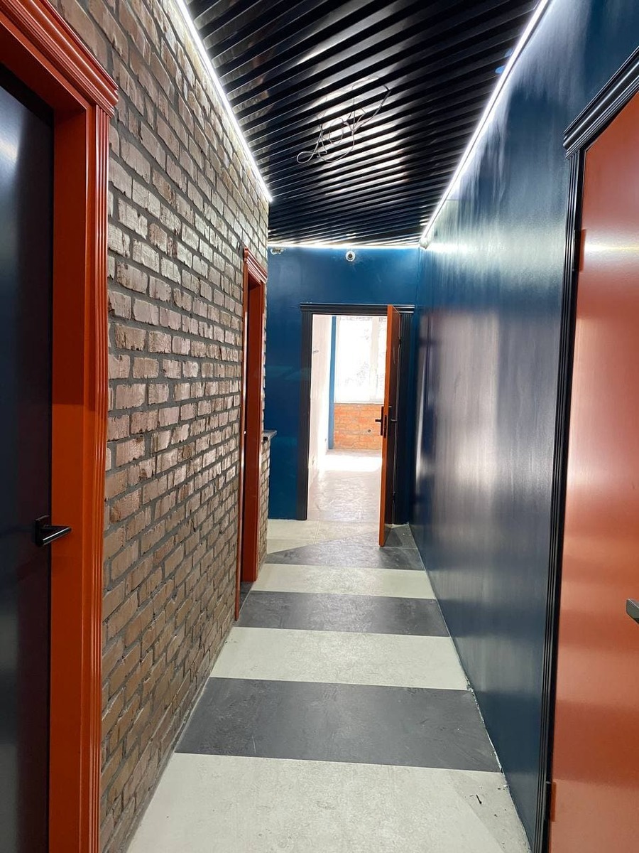 Продажа бизнес-центра 2700 м², Нижнеюрковская ул.