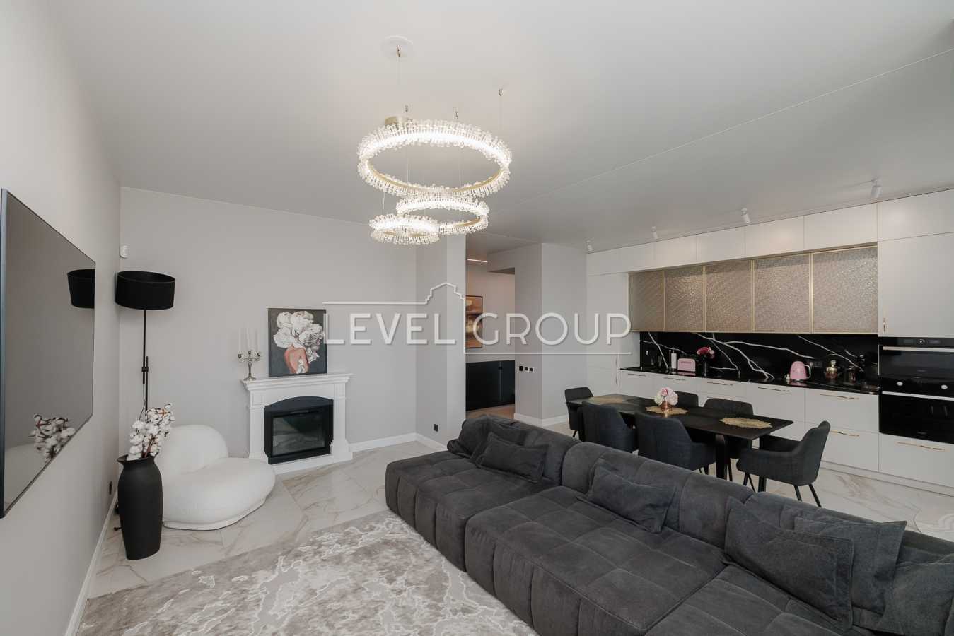 Продаж 4-кімнатної квартири 172 м², Вишгородська вул., 45А/3