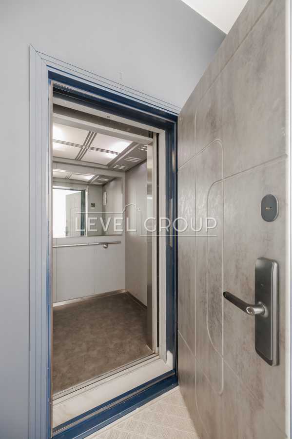 Продаж 4-кімнатної квартири 172 м², Вишгородська вул., 45А/3