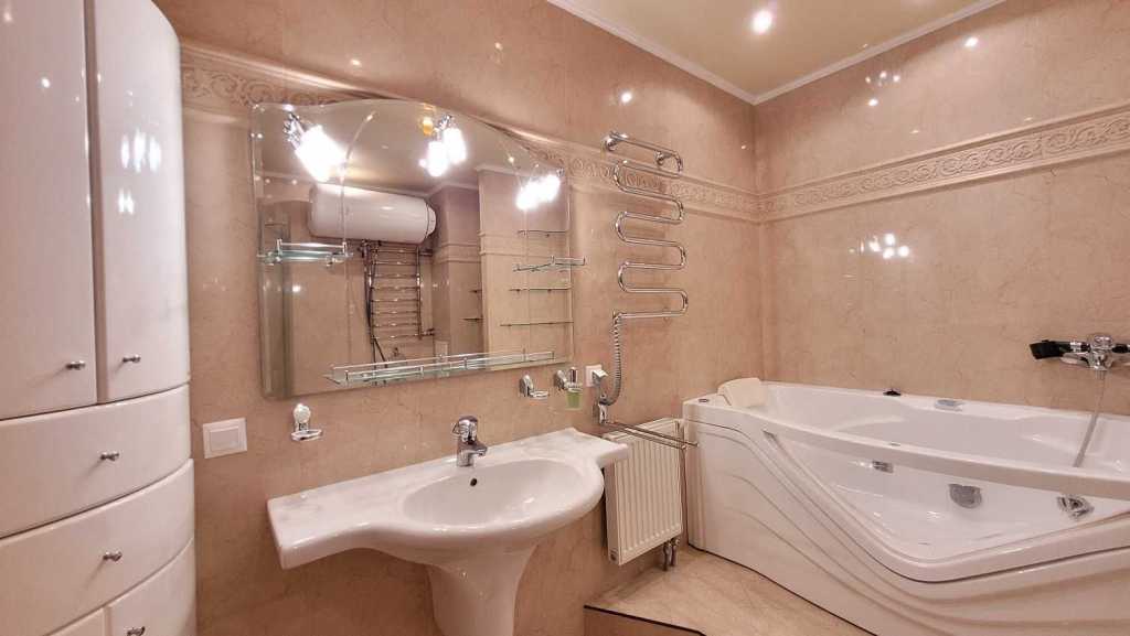 Продажа 3-комнатной квартиры 111 м², Леваневского ул., 7