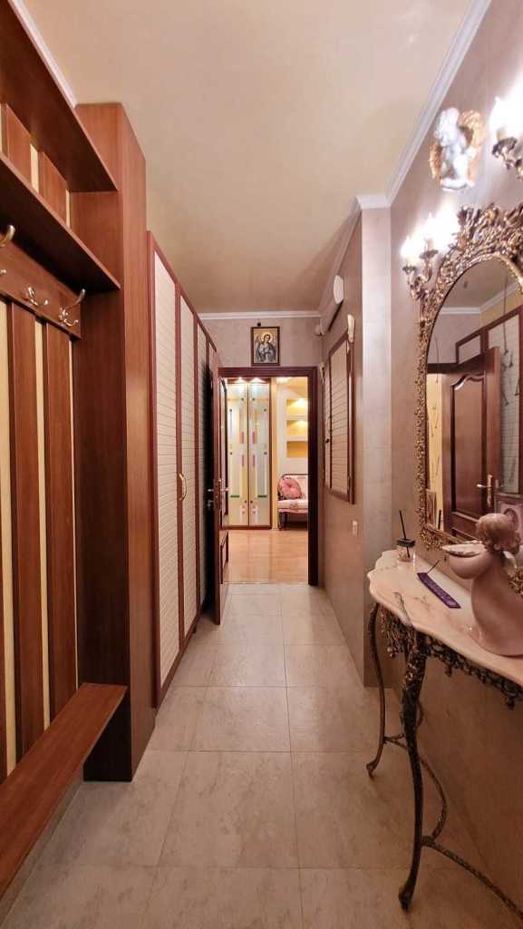 Продажа 3-комнатной квартиры 111 м², Леваневского ул., 7