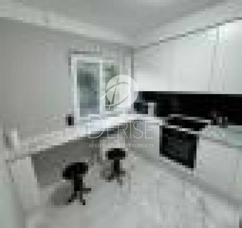 Продажа 3-комнатной квартиры 58 м², Победы просп., 27