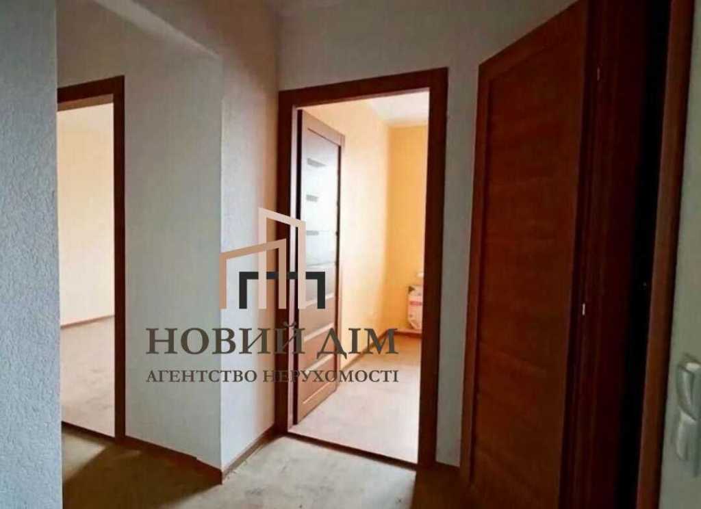 Продажа 2-комнатной квартиры 72.05 м², Коноплянская ул.