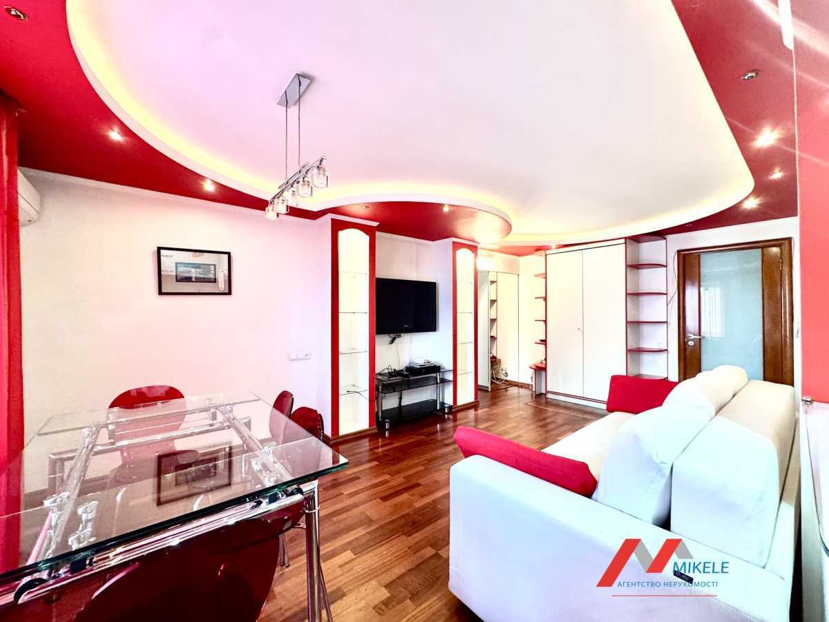 Продаж 2-кімнатної квартири 53 м², Павла Тичини просп., 4