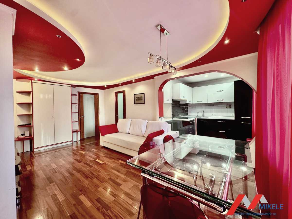 Продаж 2-кімнатної квартири 53 м², Павла Тичини просп., 4