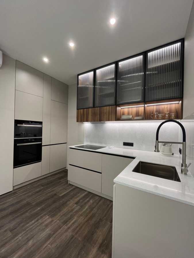 Оренда 1-кімнатної квартири 50 м², Володимирська вул., 86а