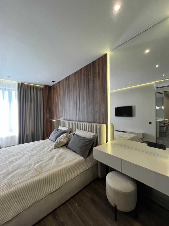 Оренда 1-кімнатної квартири 50 м², Володимирська вул., 86а