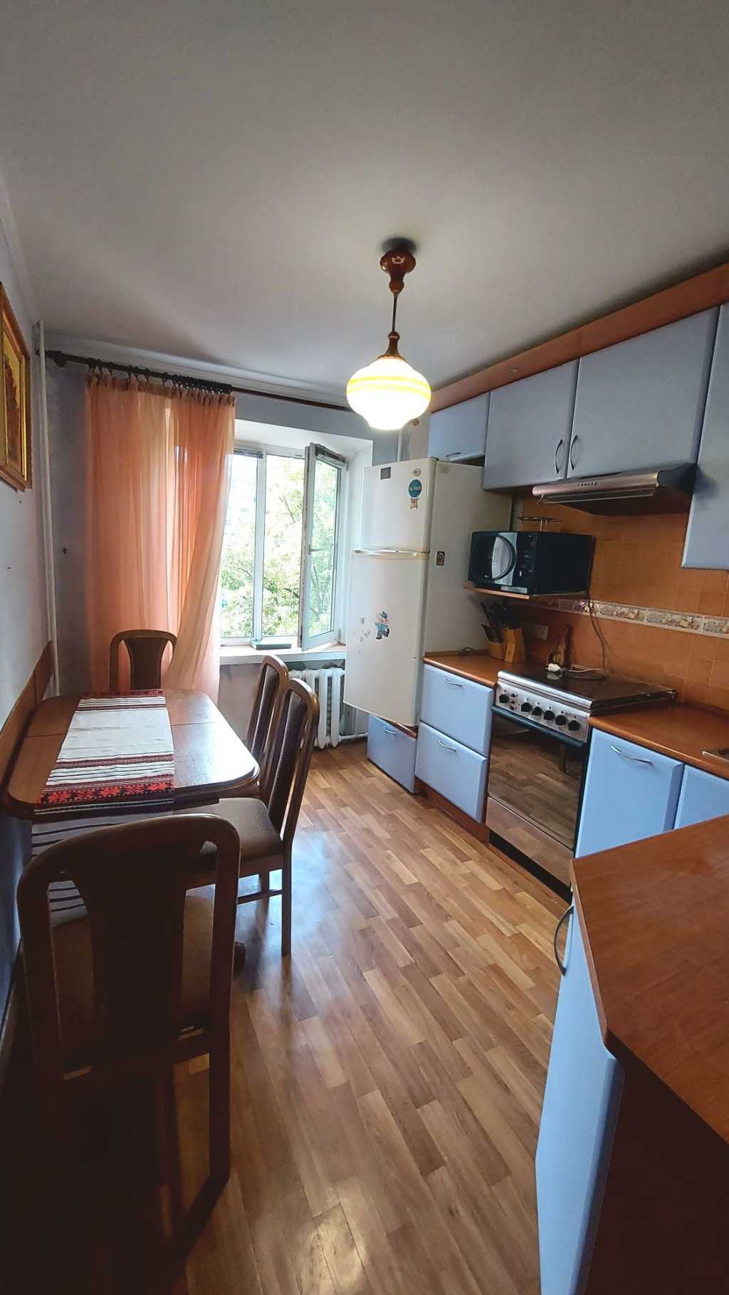 Аренда 3-комнатной квартиры 68 м², Семьи Идзиковских ул., 41А