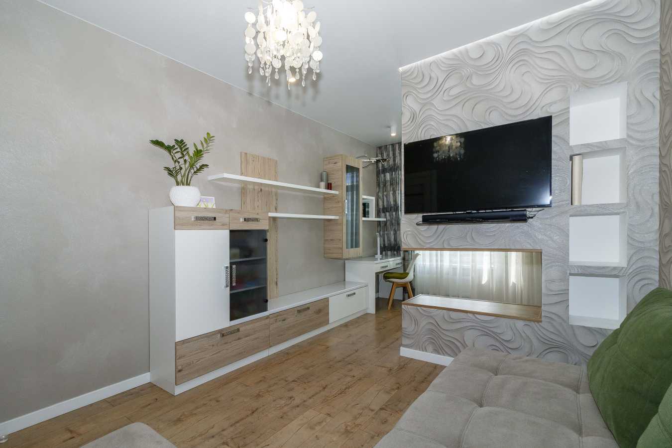 Продажа 2-комнатной квартиры 60.4 м², Михаила Максимовича ул., 24