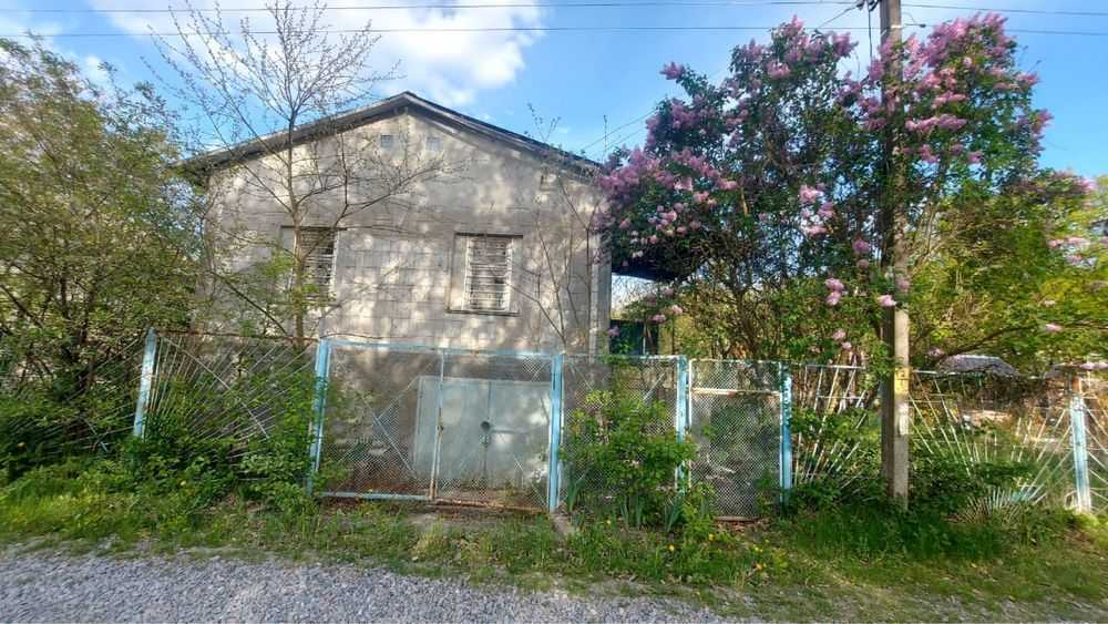 Продаж дачі 85 м², Центральна