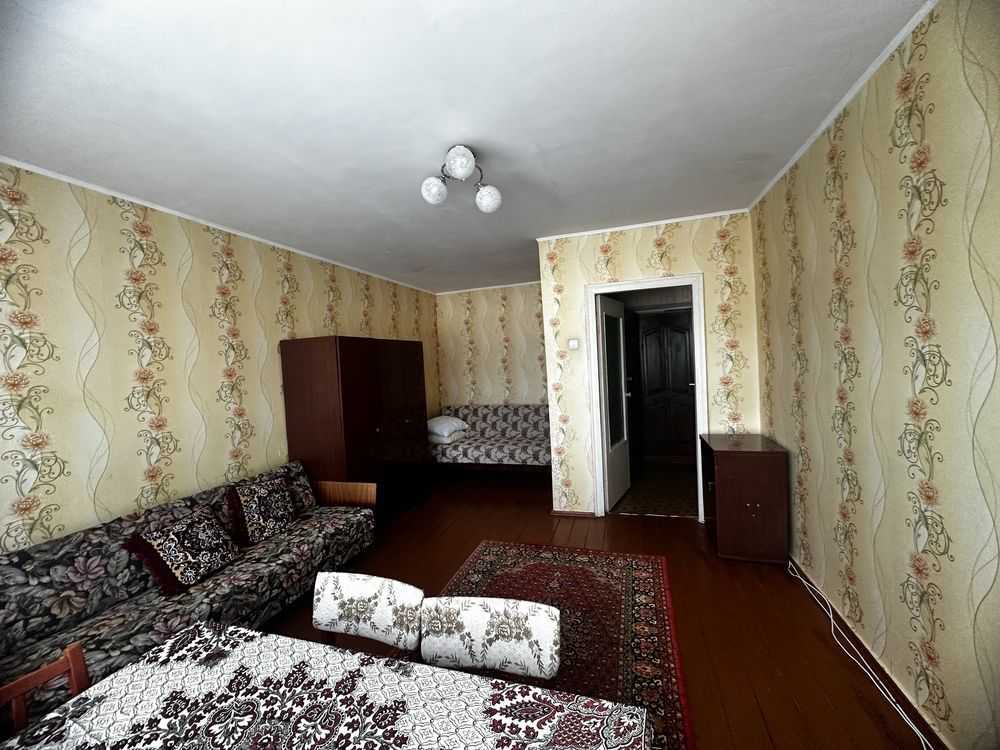 Продаж 1-кімнатної квартири 36 м², Головатого вул.