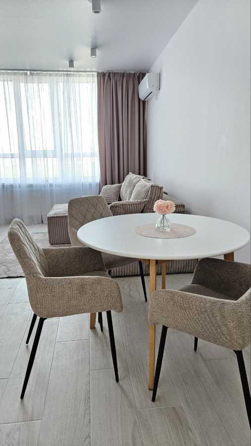 Продаж 2-кімнатної квартири 60 м², Миколи Бажана просп., 17б