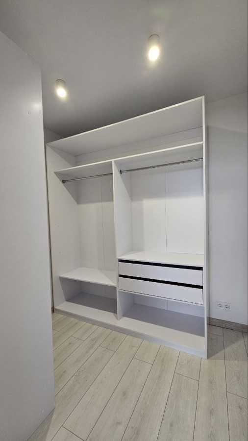 Продаж 2-кімнатної квартири 60 м², Миколи Бажана просп., 17б