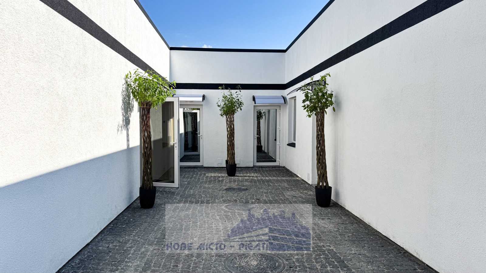Продажа 3-комнатной квартиры 59 м², 62-я Садовая ул.
