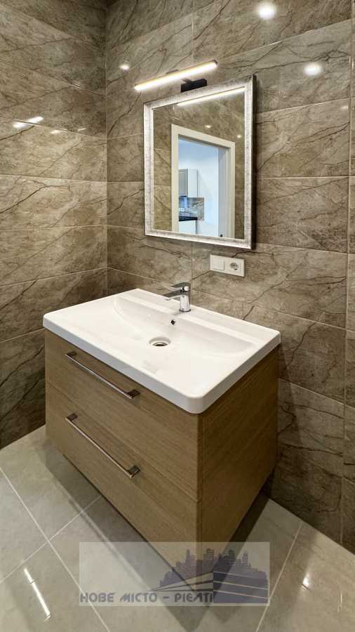 Продажа 3-комнатной квартиры 59 м², 62-я Садовая ул.