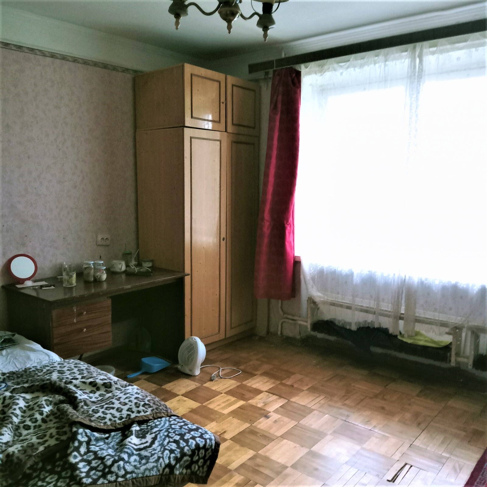 Продаж 3-кімнатної квартири 64 м², Марганецька вул., 22