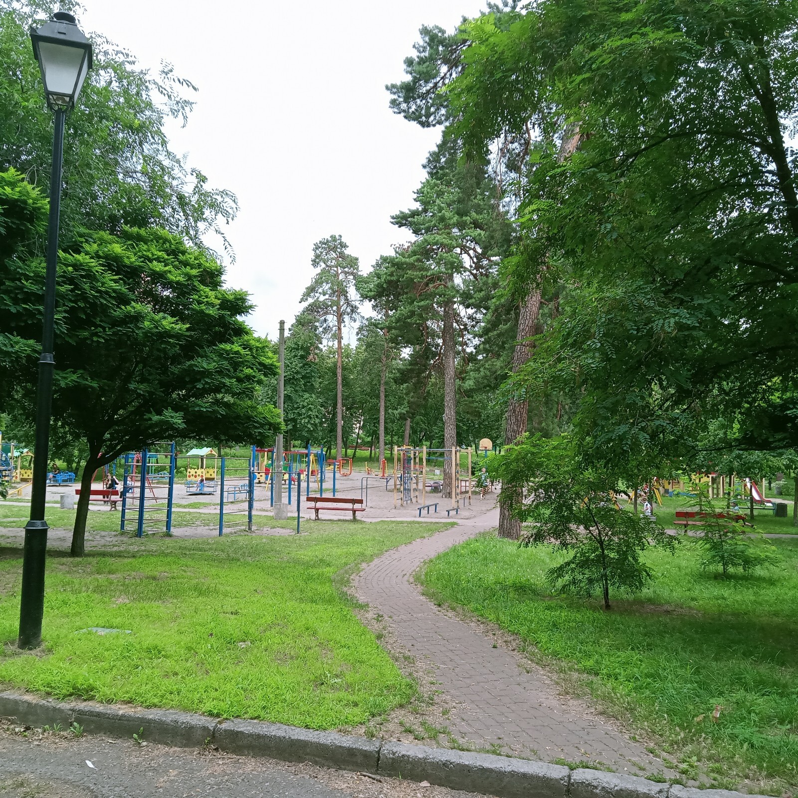 Продаж 3-кімнатної квартири 64 м², Марганецька вул., 22