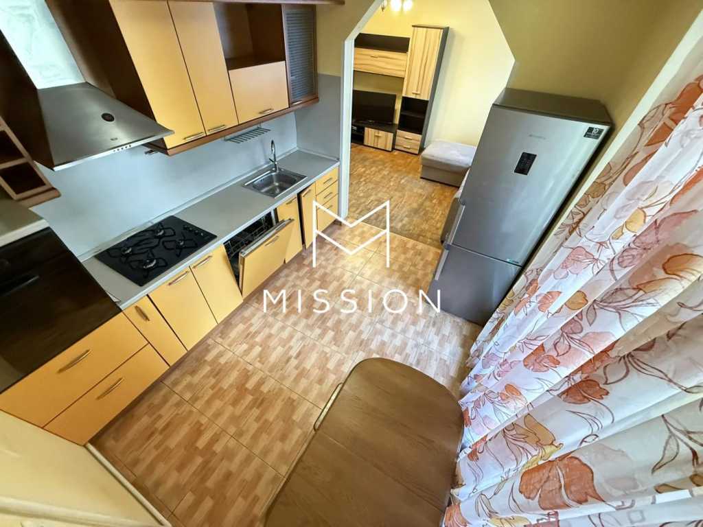 Продажа 3-комнатной квартиры 71 м², Князя Романа Мстиславича, 8