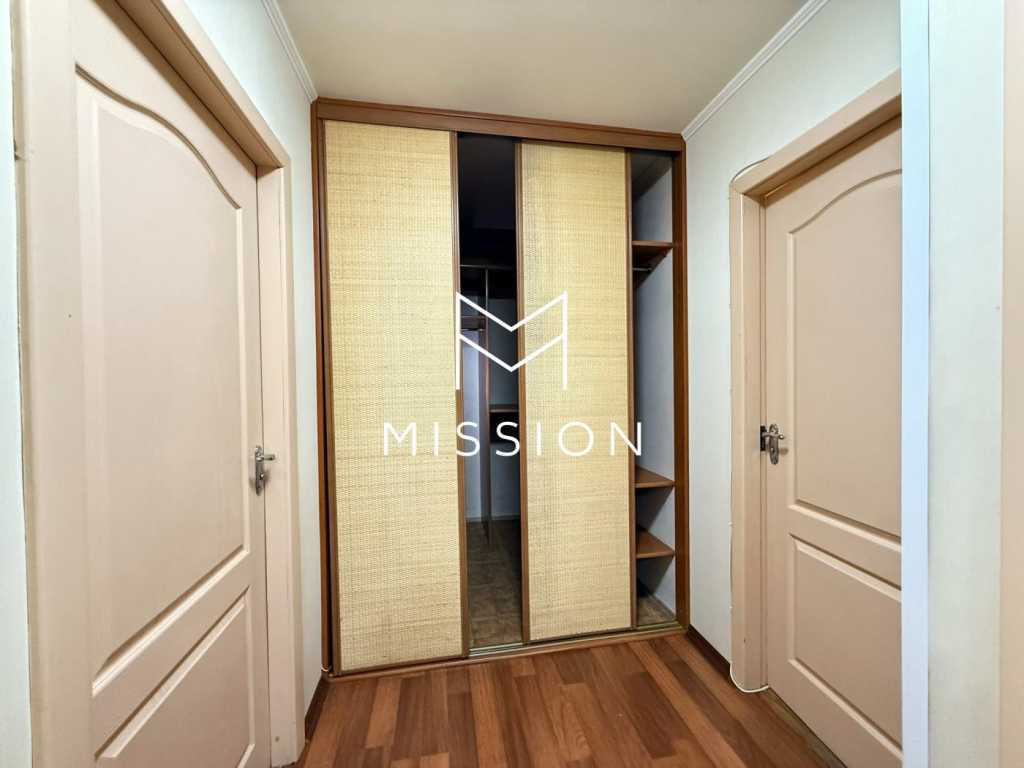 Продажа 3-комнатной квартиры 71 м², Князя Романа Мстиславича, 8