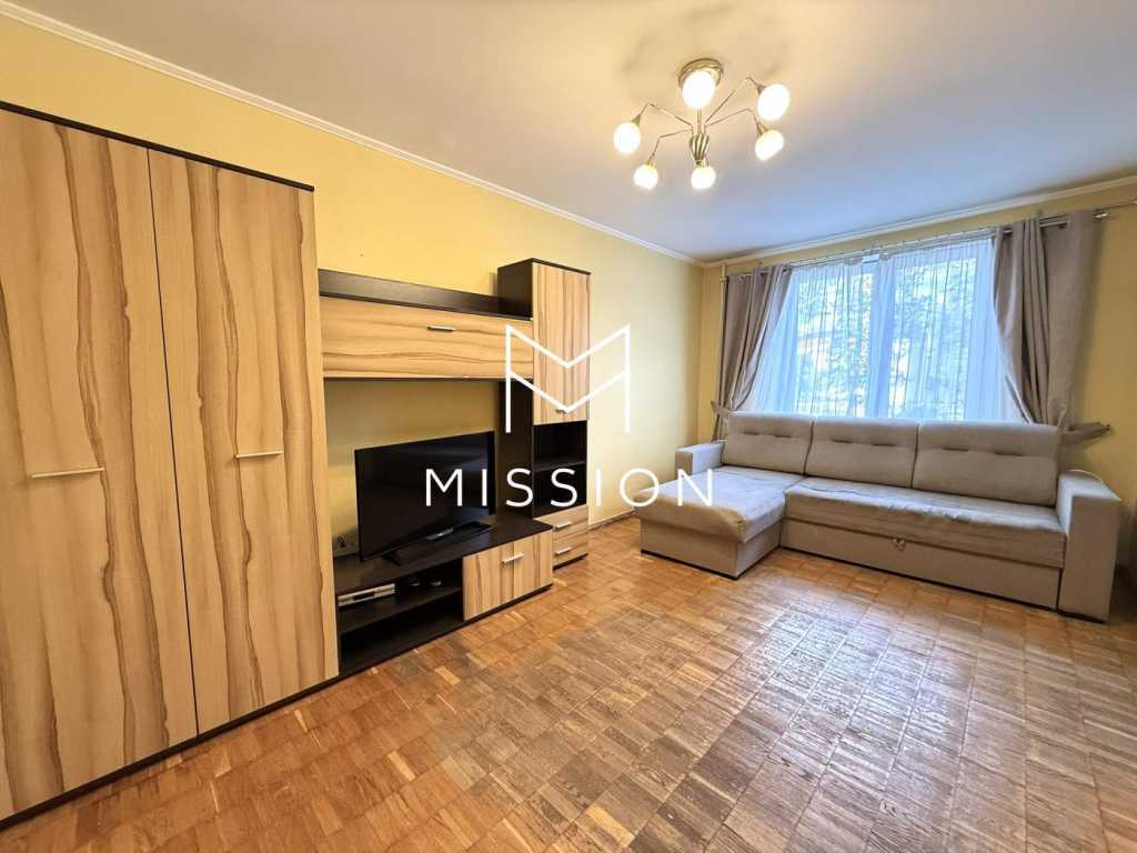 Продажа 3-комнатной квартиры 71 м², Князя Романа Мстиславича, 8