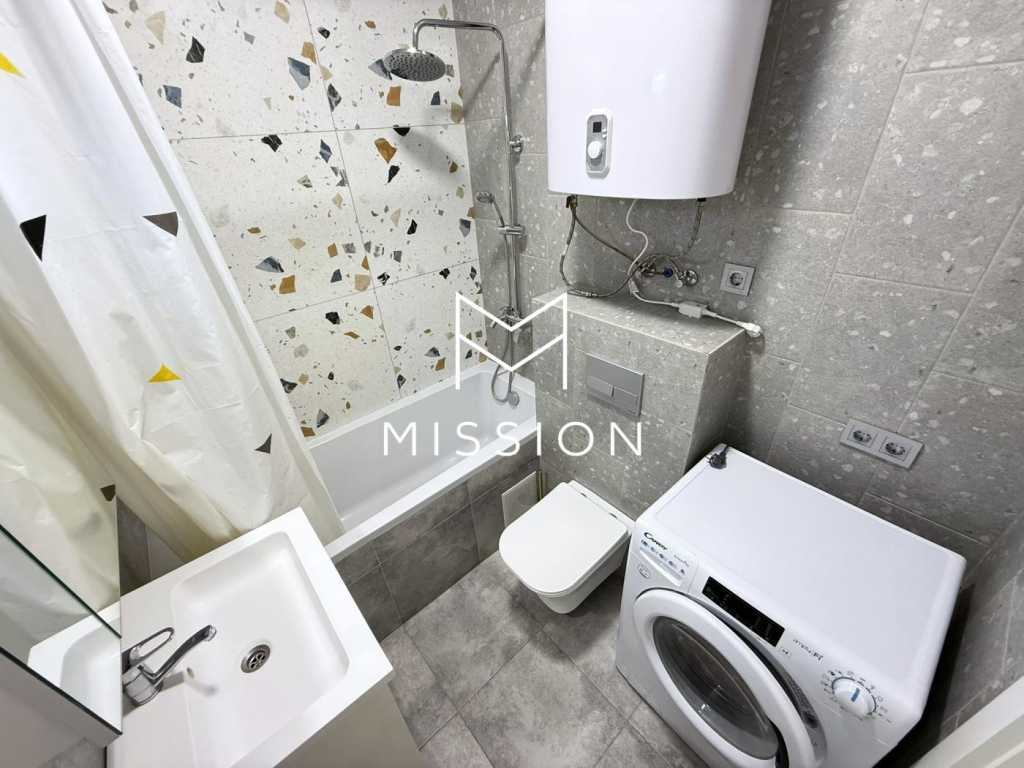 Продаж 1-кімнатної квартири 31.6 м², Покровська вул., 30-Б