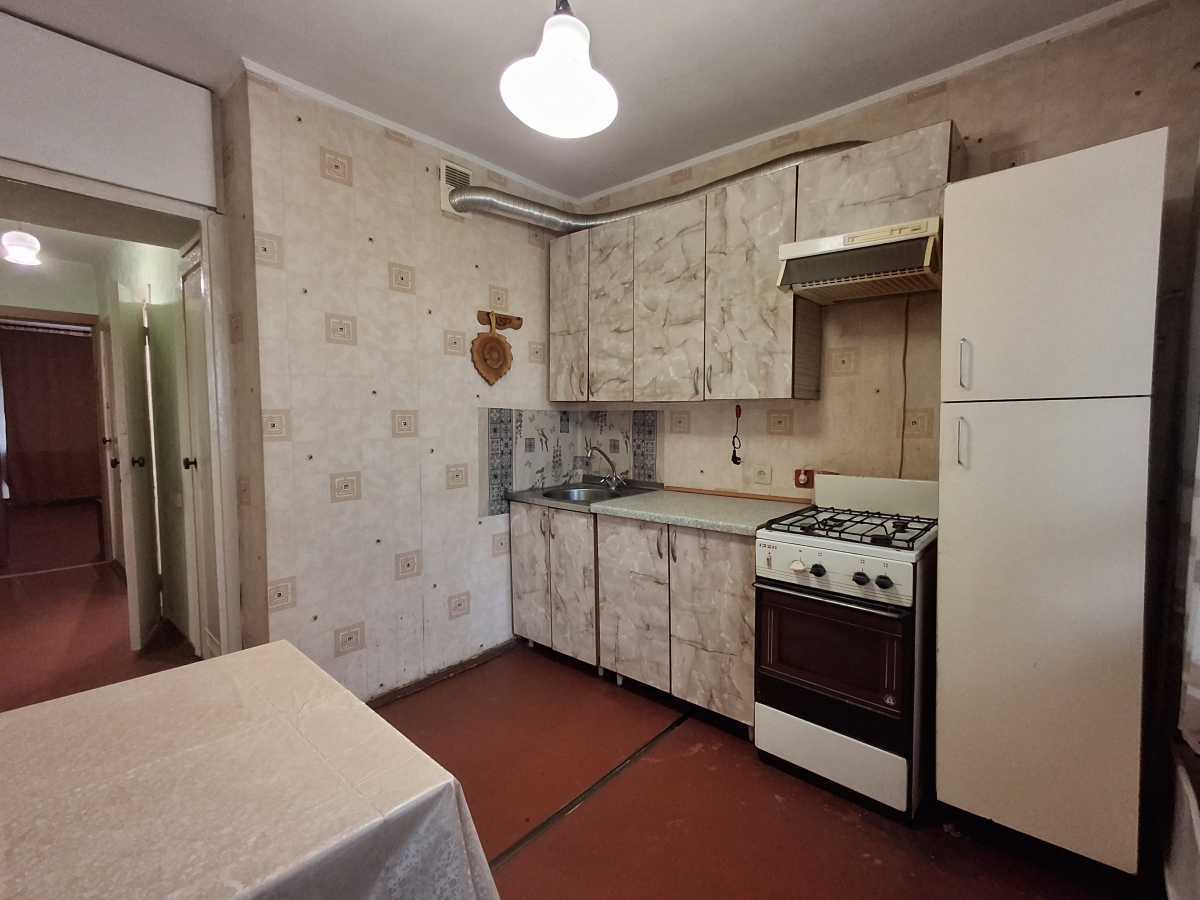 Аренда 2-комнатной квартиры 50 м², Ревуцкого ул., 8