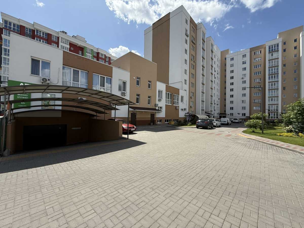 Продажа 1-комнатной квартиры 51 м², Машиностроителей ул., 14а