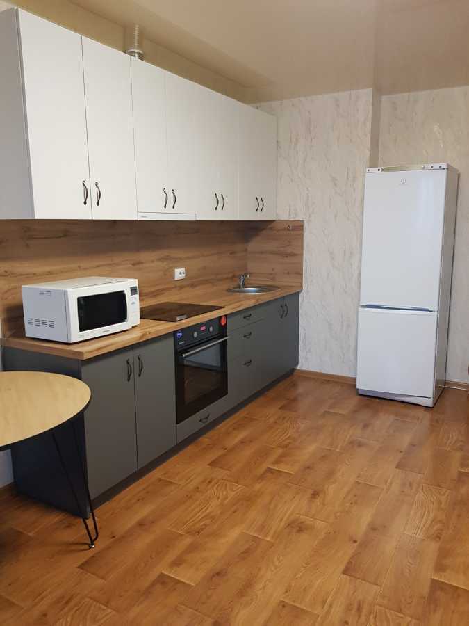 Оренда 1-кімнатної квартири 50 м², Ревуцького вул., 54