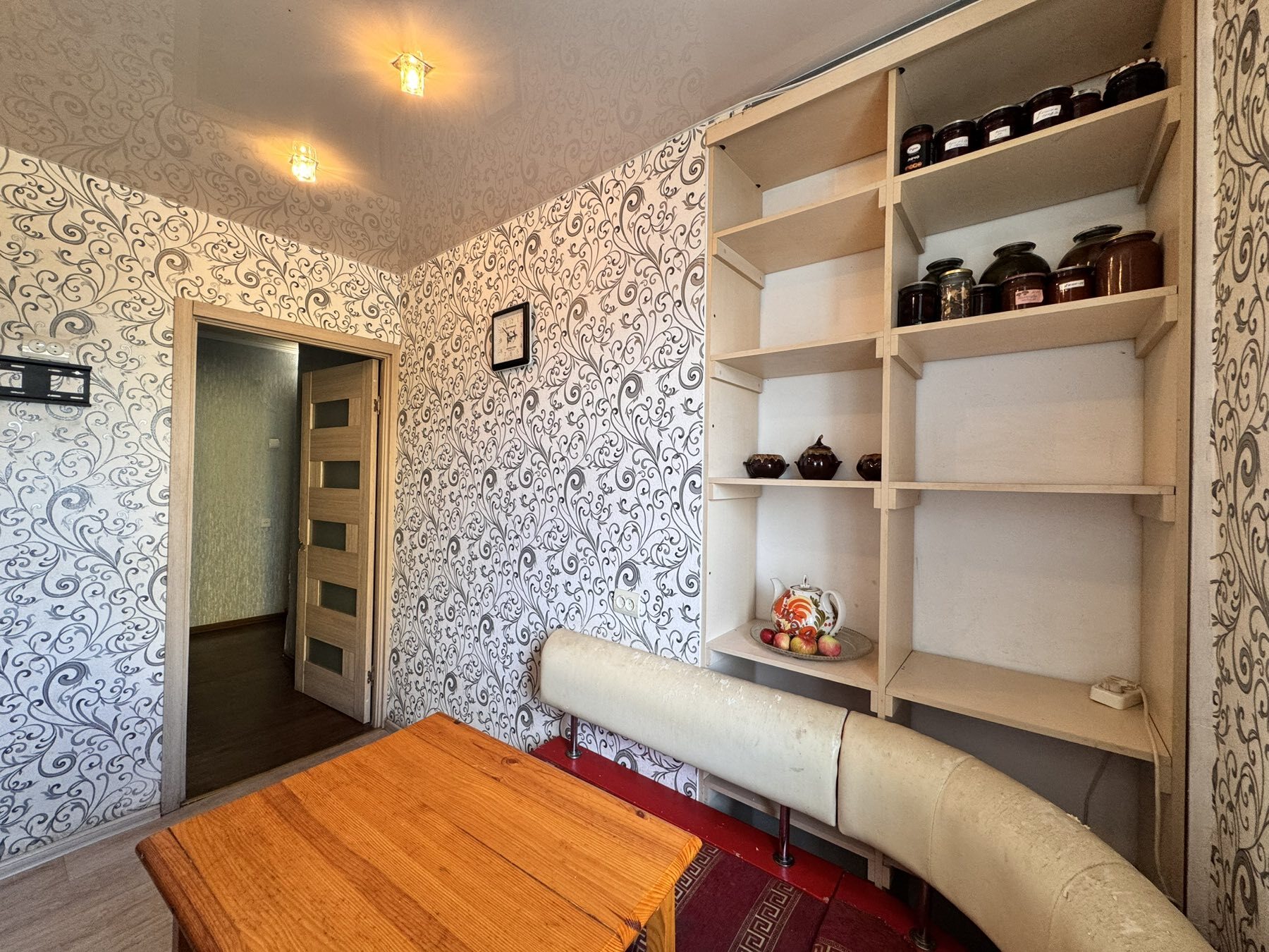 Продаж 3-кімнатної квартири 72 м², Калинова вул., 53