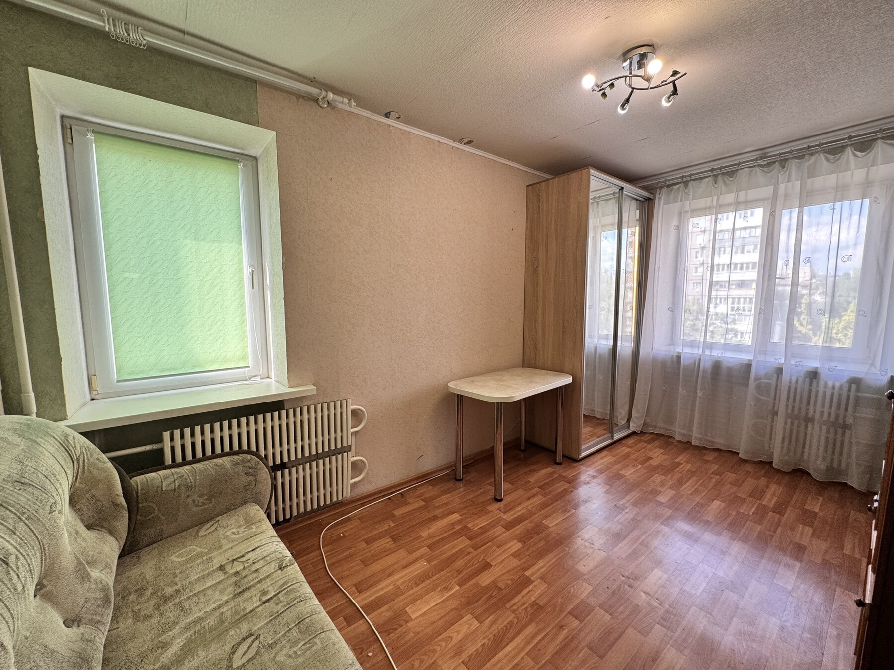 Продаж 3-кімнатної квартири 72 м², Калинова вул., 53