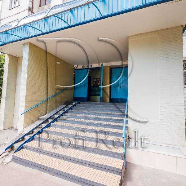 Продаж 2-кімнатної квартири 56 м², Академіка Доброхотова вул., 17