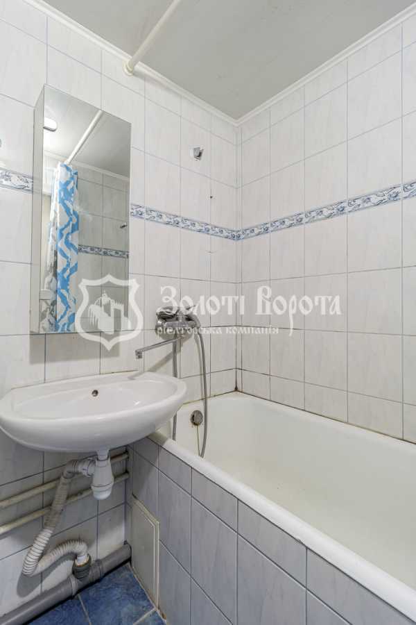 Продажа 2-комнатной квартиры 46 м², Митрополита Василия Липковского ул., Липківського, 32