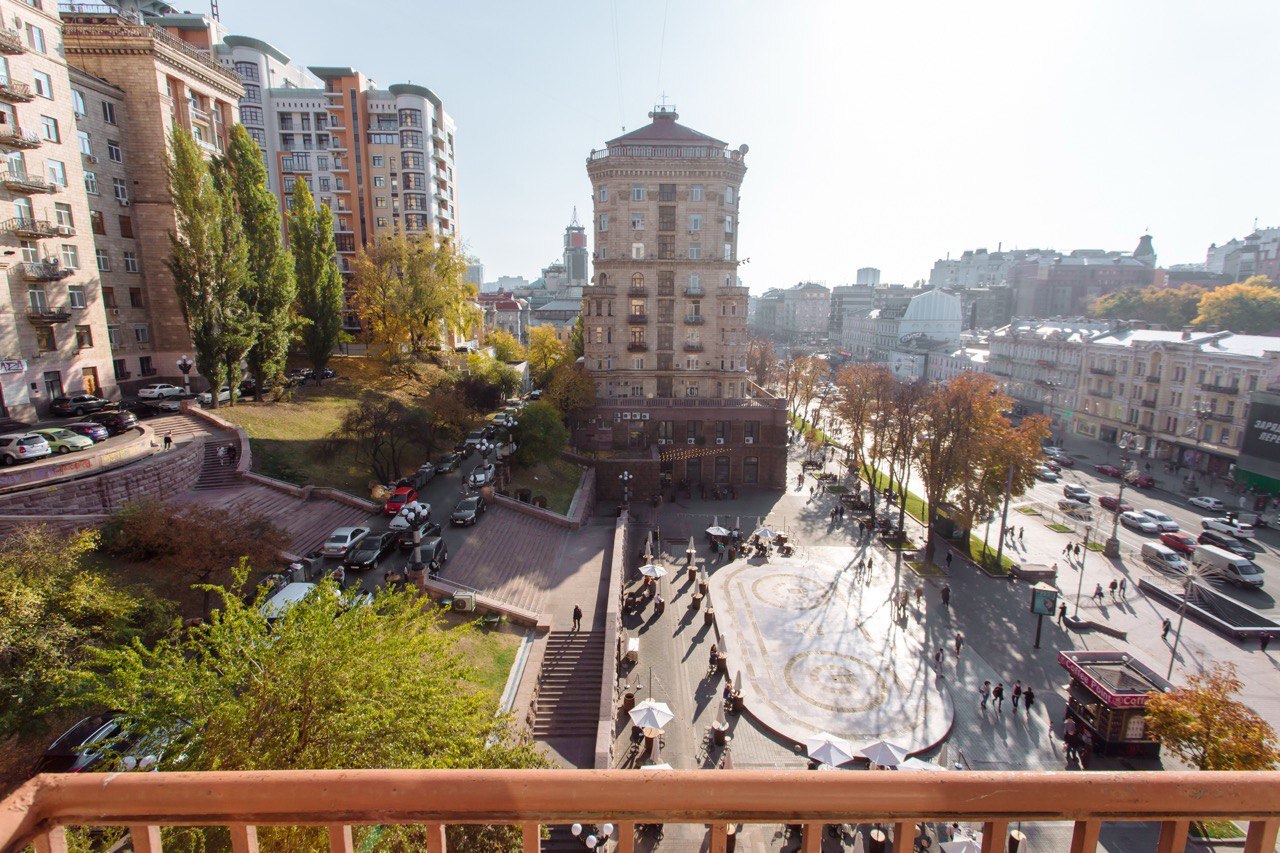 Аренда 2-комнатной квартиры 75 м², Крещатик ул., 23