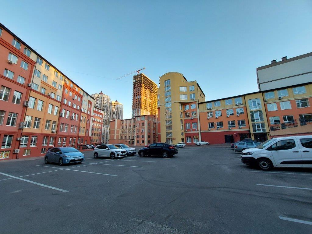 Продаж офісу 60 м², Глибочицька вул., 17Д