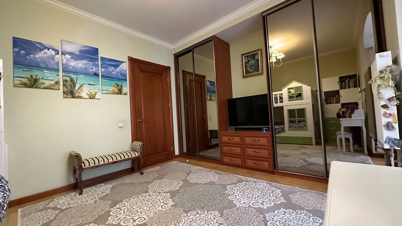 Аренда 4-комнатной квартиры 140 м², Большая Васильковская ул., 71