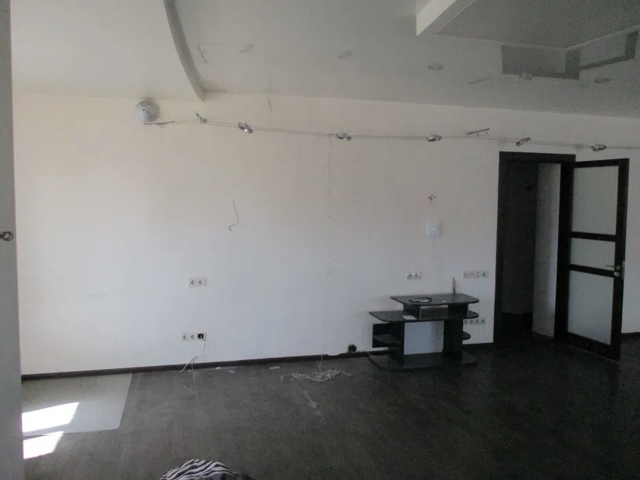Продажа 3-комнатной квартиры 127 м², Вишняковская ул., 13