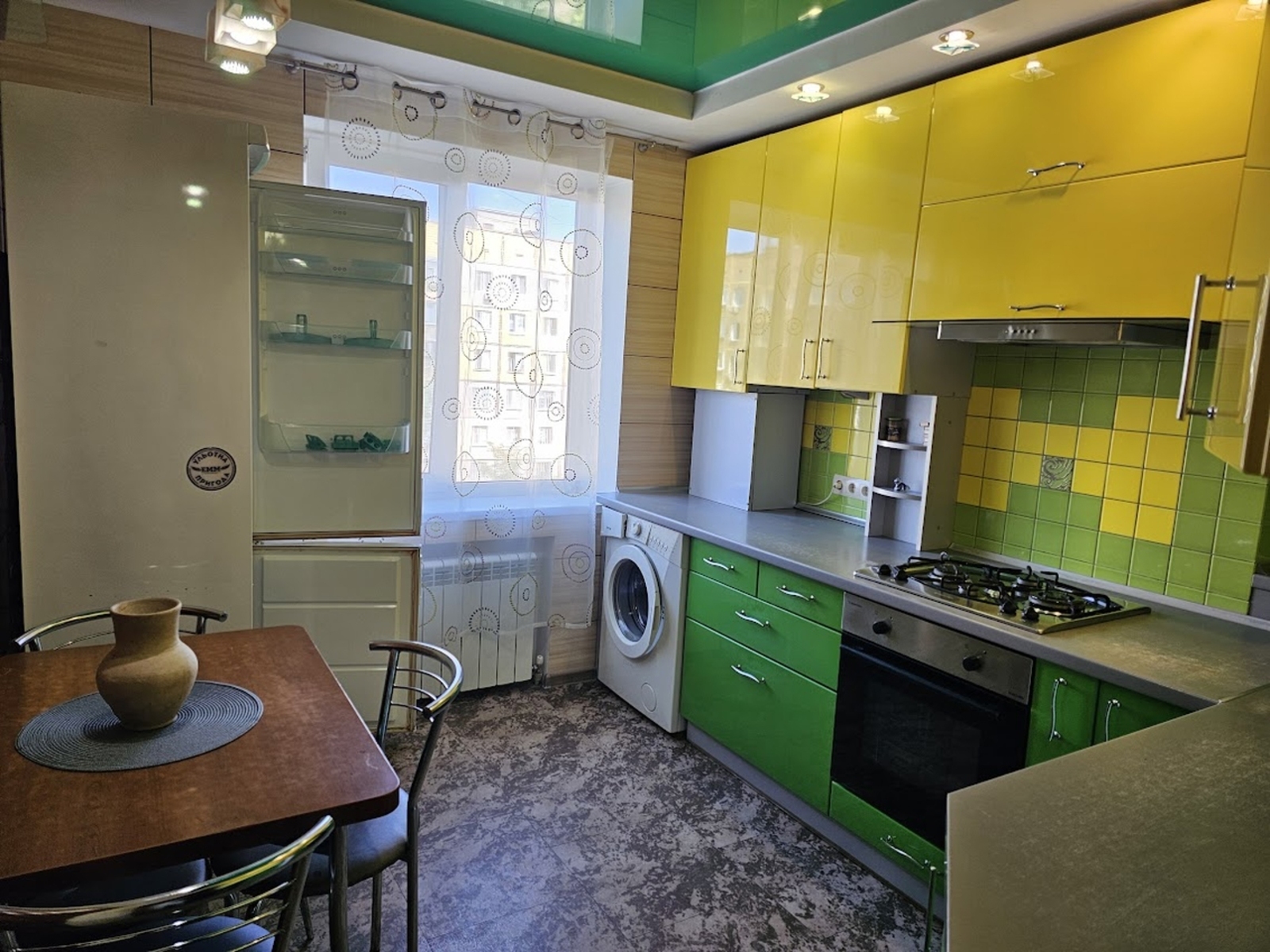 Продаж 3-кімнатної квартири 72 м², Березинська вул., 36