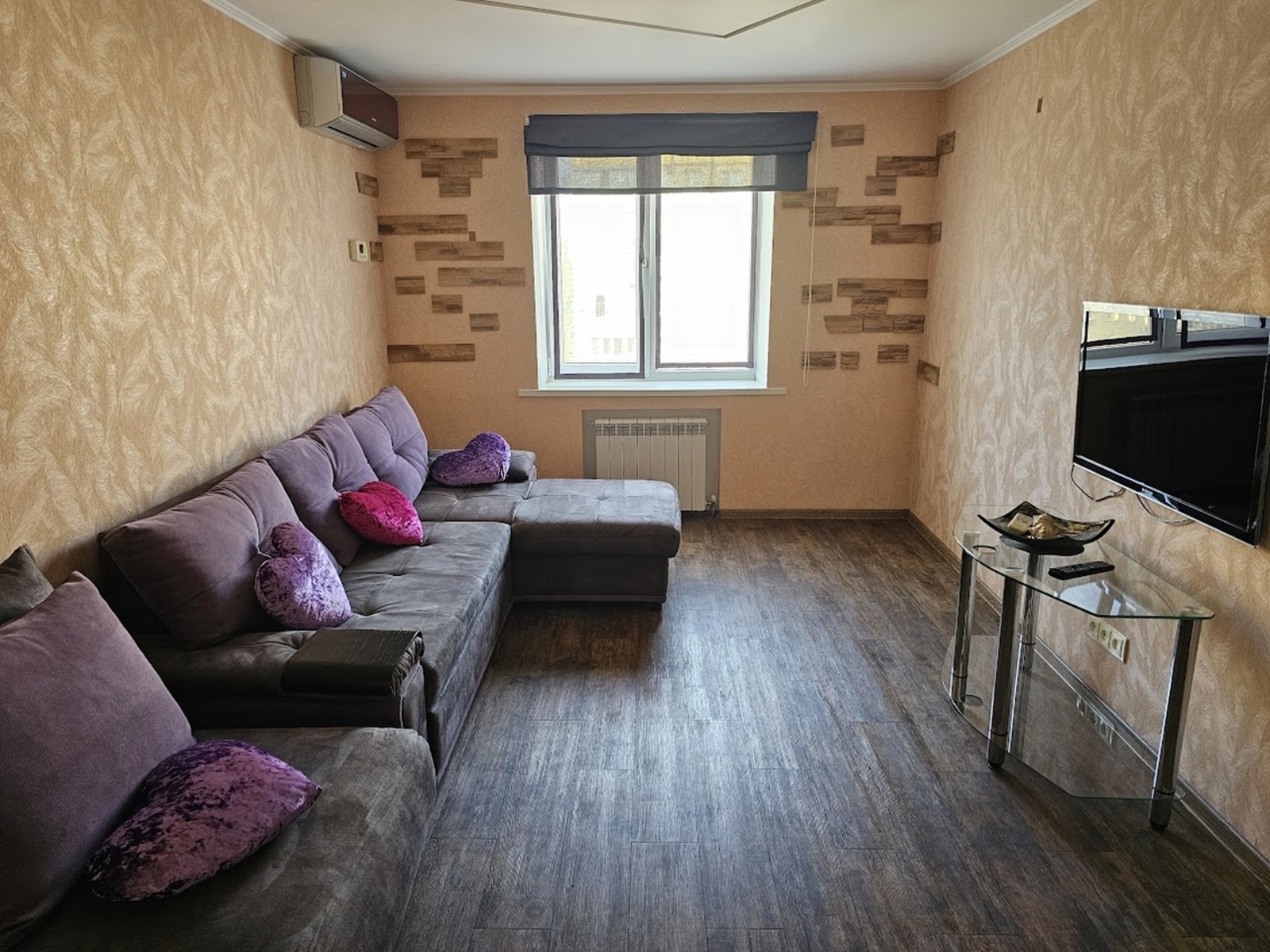Продаж 3-кімнатної квартири 72 м², Березинська вул., 36