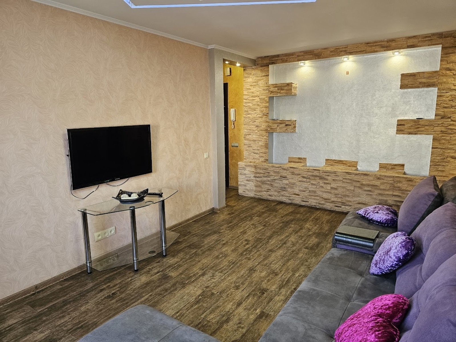 Продаж 3-кімнатної квартири 72 м², Березинська вул., 36