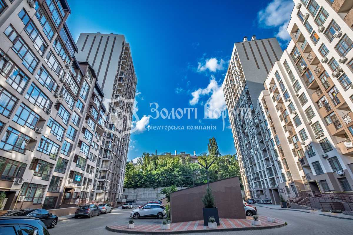 Продажа 1-комнатной квартиры 45.5 м², Глубочицкая ул., 13