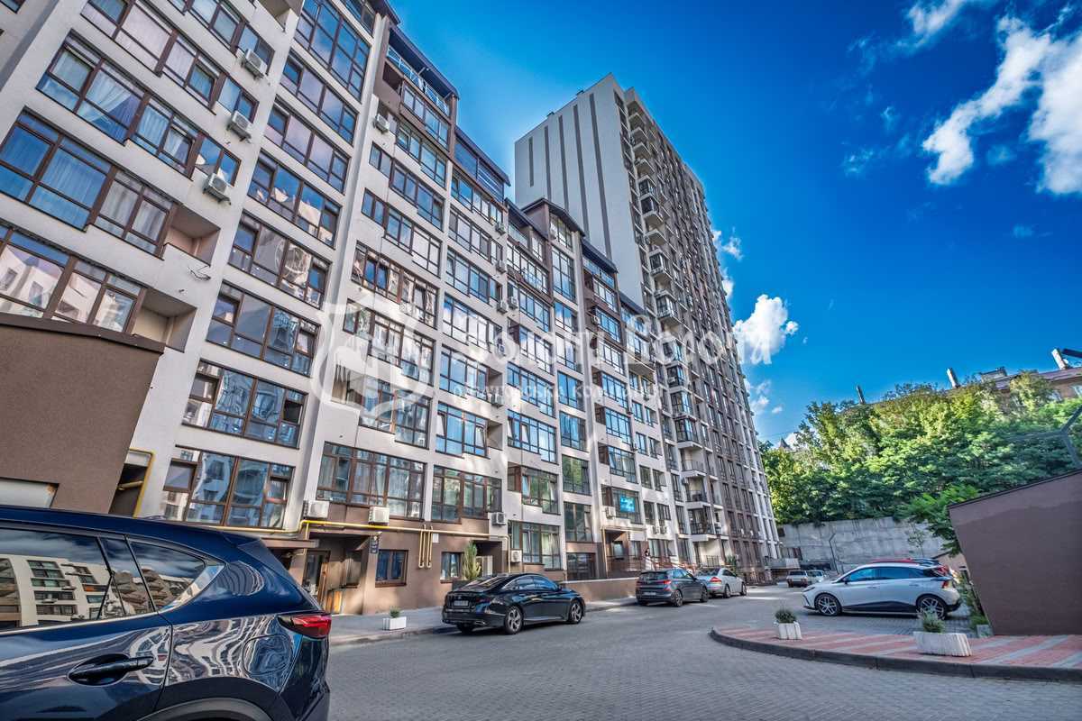 Продажа 1-комнатной квартиры 45.5 м², Глубочицкая ул., 13