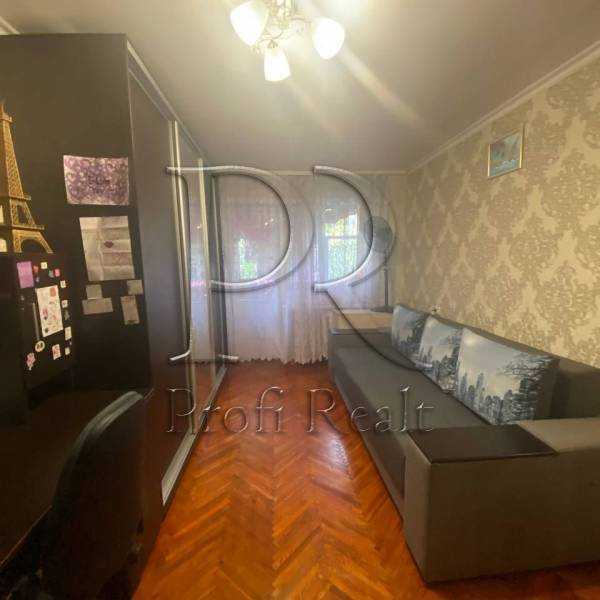 Продажа 1-комнатной квартиры 32 м², Елены Телиги ул., 13/14