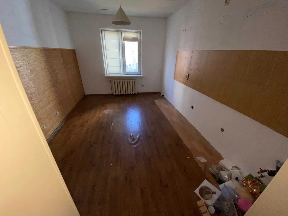 Продажа 2-комнатной квартиры 73.3 м², Драгоманова ул., 1Б