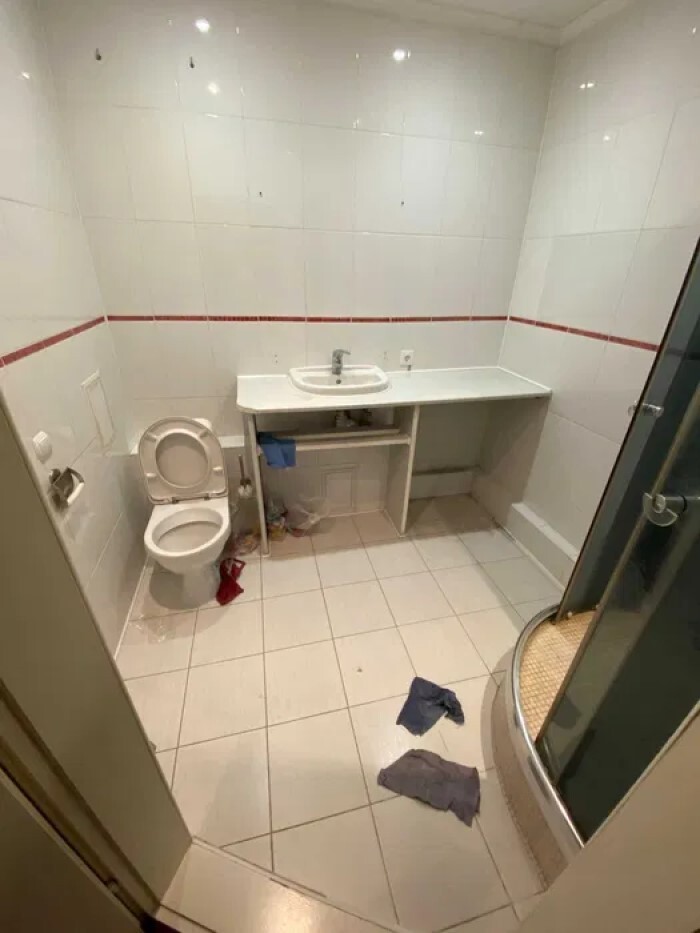 Продажа 2-комнатной квартиры 73.3 м², Драгоманова ул., 1Б