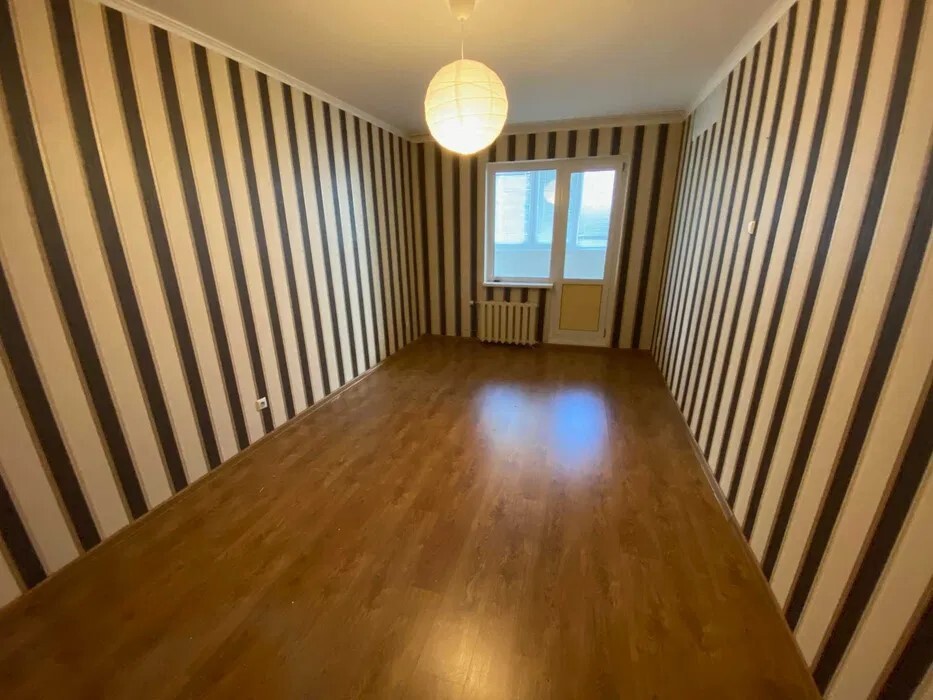 Продажа 2-комнатной квартиры 73.3 м², Драгоманова ул., 1Б