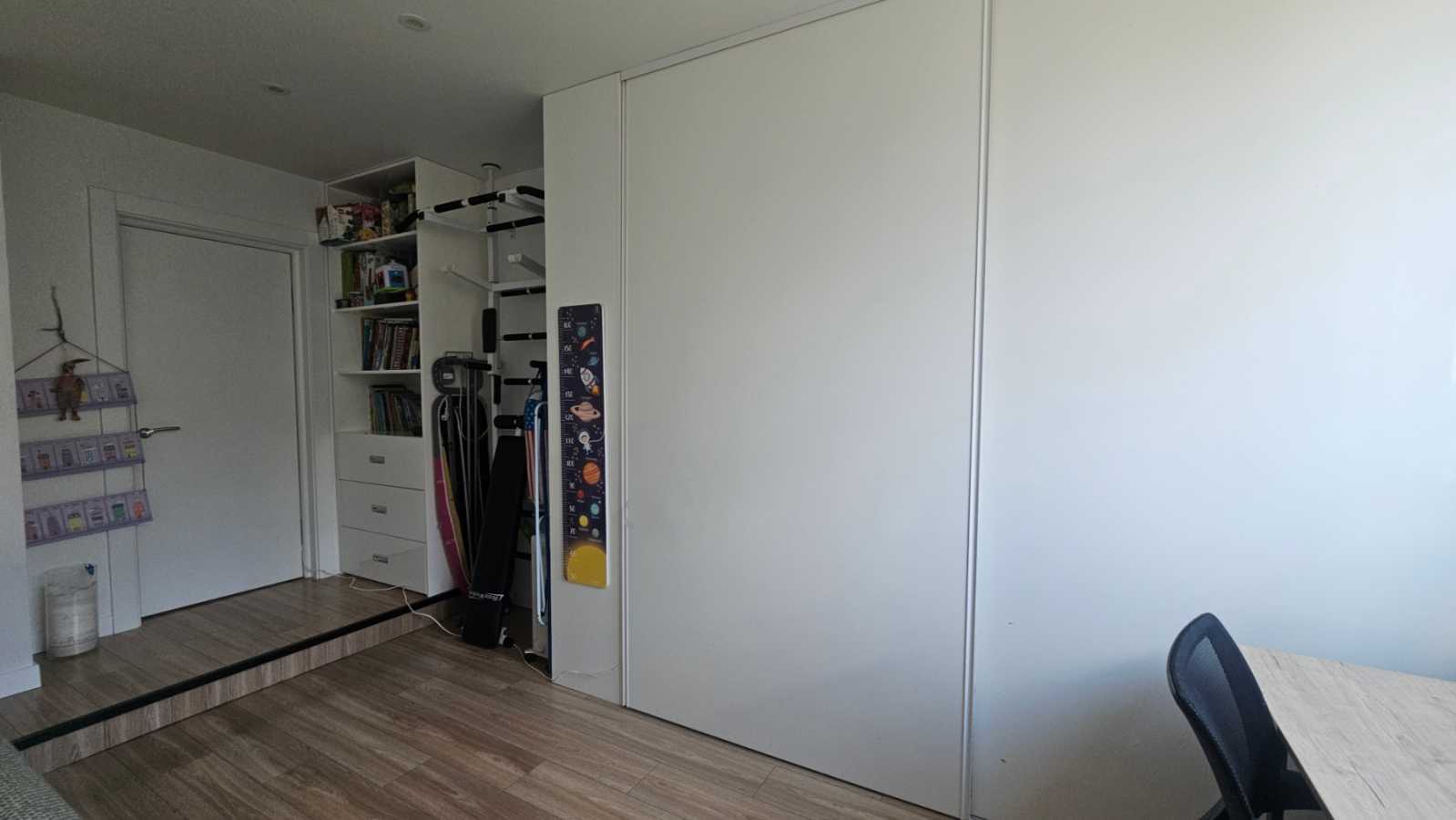 Продаж 2-кімнатної квартири 80 м², Михайла Донця вул., Ломоносова, 46/1