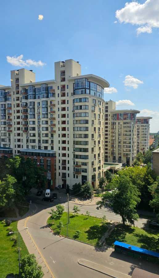 Продаж 2-кімнатної квартири 80 м², Михайла Донця вул., Ломоносова, 46/1